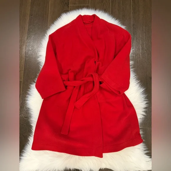 Red Fleece Kimono Style Robe - Picture 1 of 8